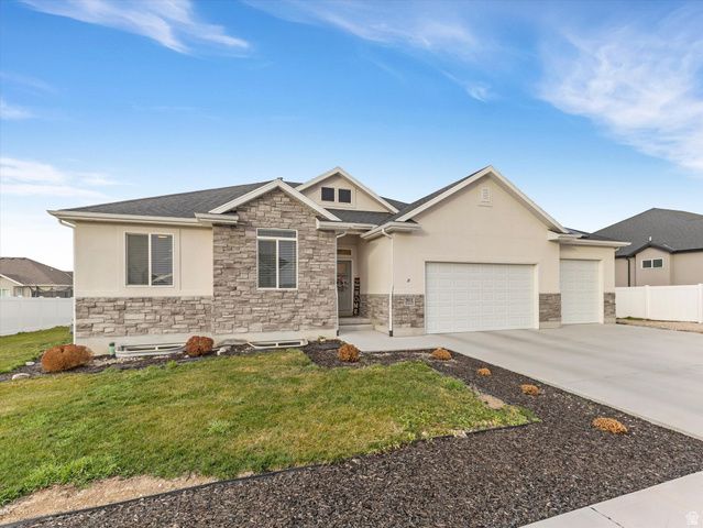 293 E BEDFORD DR, Stansbury Park, UT 84074