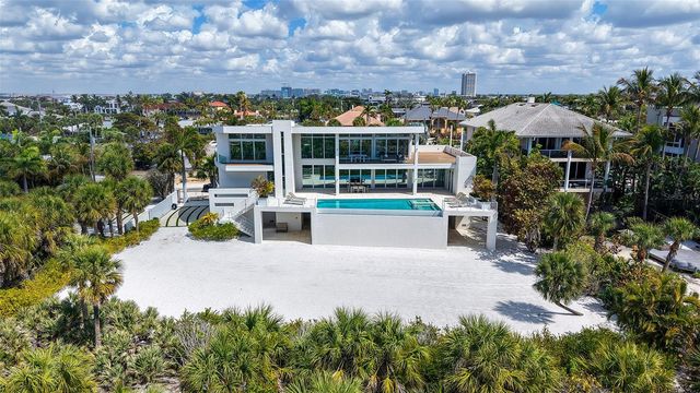 160 WHITTIER DRIVE, Sarasota, FL 34236