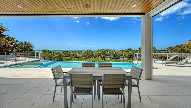 160 WHITTIER DRIVE, Sarasota, FL 34236