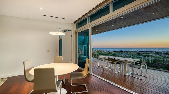 160 WHITTIER DRIVE, Sarasota, FL 34236