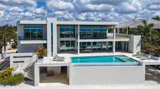 160 WHITTIER DRIVE, Sarasota, FL 34236