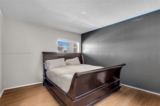 17530 NW 68th Ave C2003, Hialeah, FL 33015