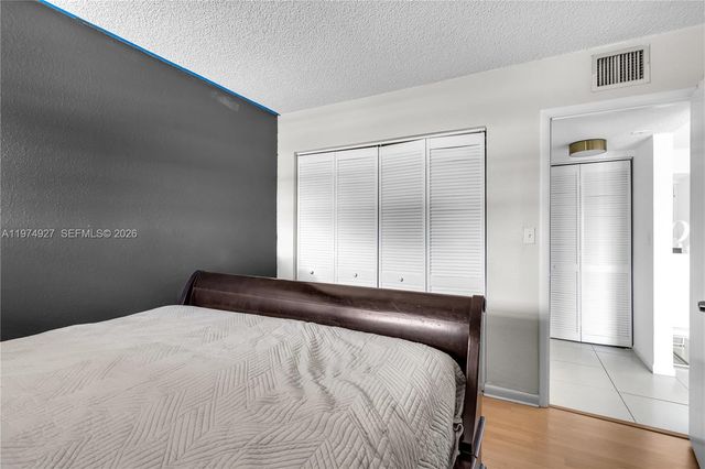 17530 NW 68th Ave C2003, Hialeah, FL 33015