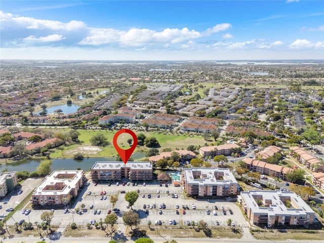 17530 NW 68th Ave C2003, Hialeah, FL 33015