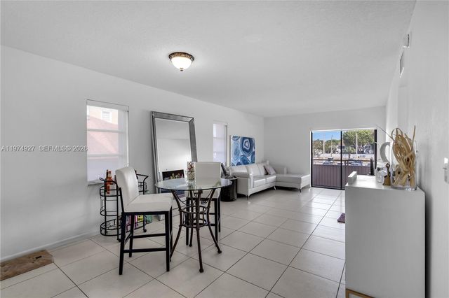 17530 NW 68th Ave C2003, Hialeah, FL 33015