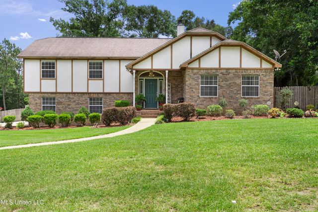 11490 Savannah Place Place, Gulfport, MS 39503