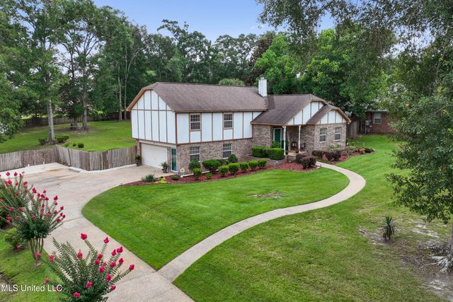 11490 Savannah Place Place, Gulfport, MS 39503