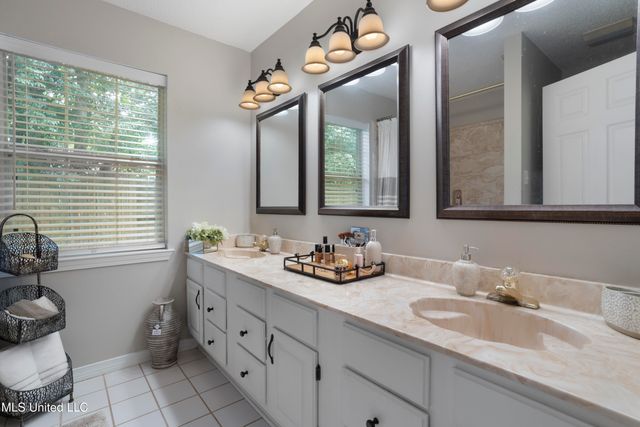 11490 Savannah Place Place, Gulfport, MS 39503
