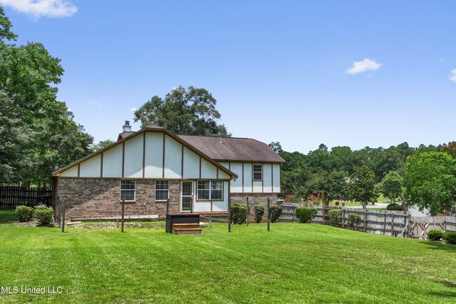 11490 Savannah Place Place, Gulfport, MS 39503