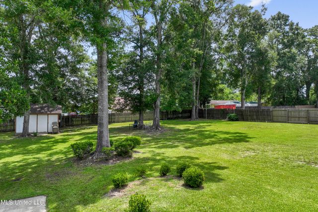 11490 Savannah Place Place, Gulfport, MS 39503