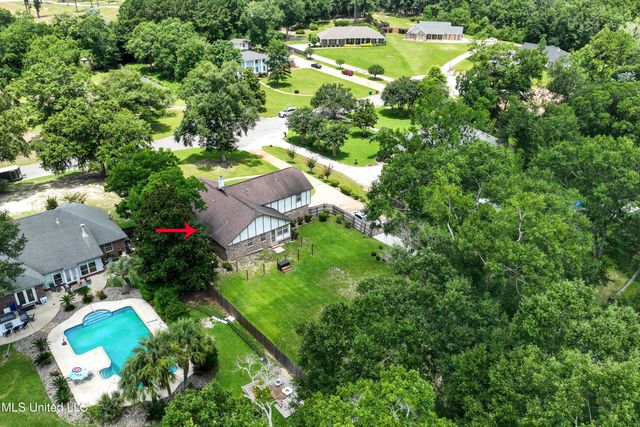11490 Savannah Place Place, Gulfport, MS 39503