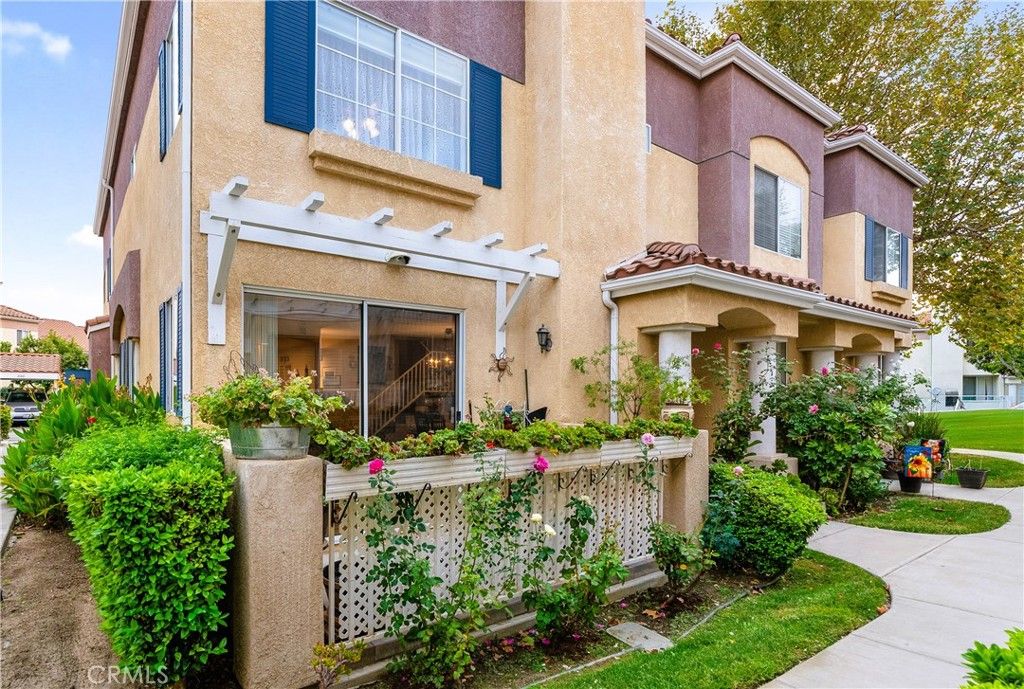 27010 Karns Court 61202, Canyon Country, CA 91387 — exterior