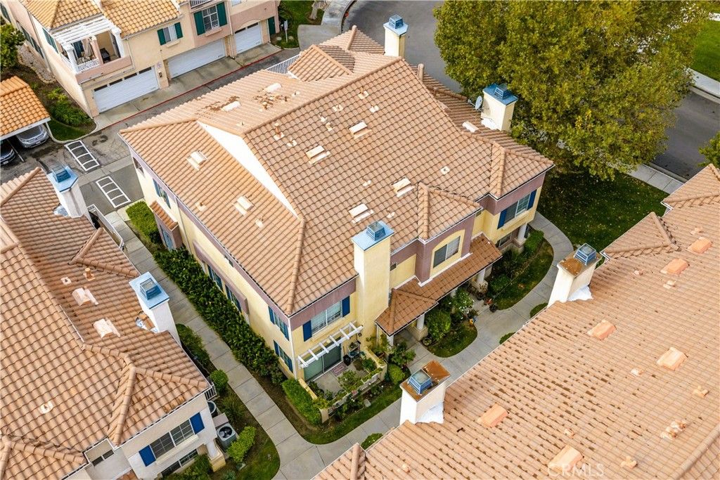 27010 Karns Court 61202, Canyon Country, CA 91387 — photo 3