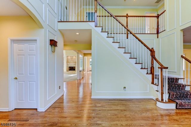 5 Meadow Ct, Montville Twp., NJ 07045
