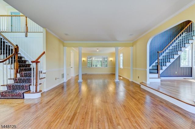 5 Meadow Ct, Montville Twp., NJ 07045