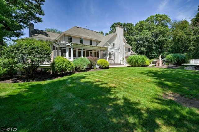 5 Meadow Ct, Montville Twp., NJ 07045