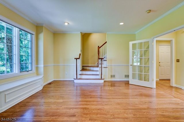 5 Meadow Ct, Montville Twp., NJ 07045