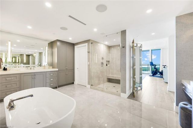 13935 Old Coast RD # 1804, Naples, FL 34110