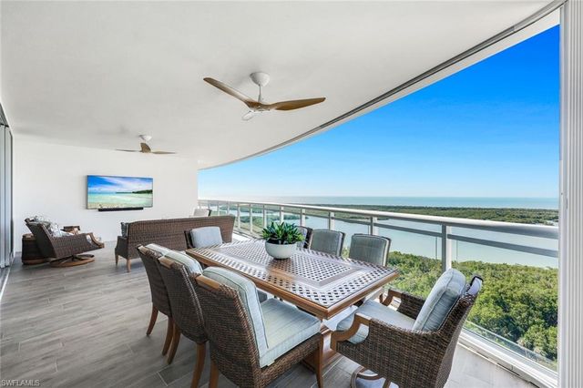 13935 Old Coast RD # 1804, Naples, FL 34110