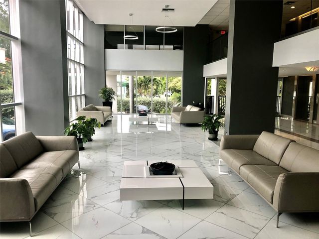 525 N Ocean Blvd 314, Pompano Beach, FL 33062