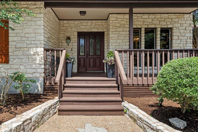502 S Lariat CIR, Dripping Springs, TX 78620