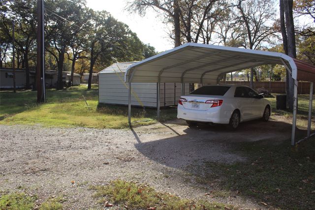 517 Pine Street, Seven Points, TX 75143