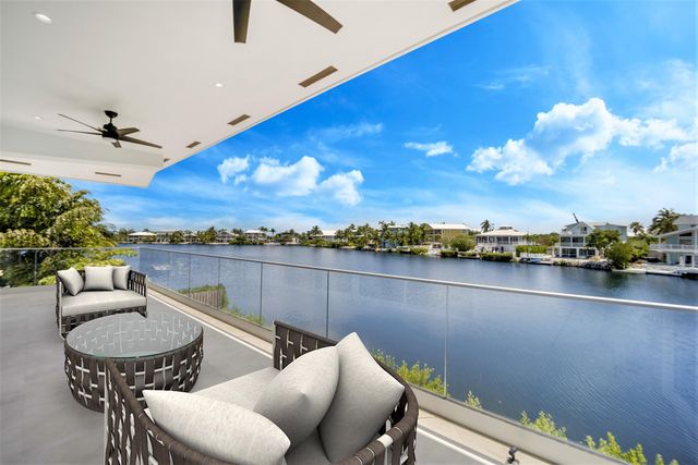 N 38 Bounty Lane, Key Largo, FL 33037