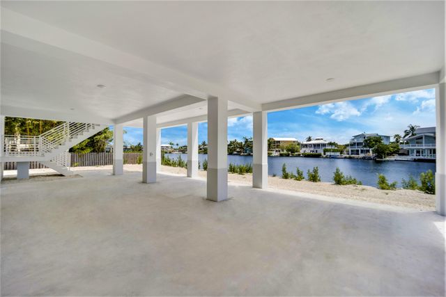 N 38 Bounty Lane, Key Largo, FL 33037