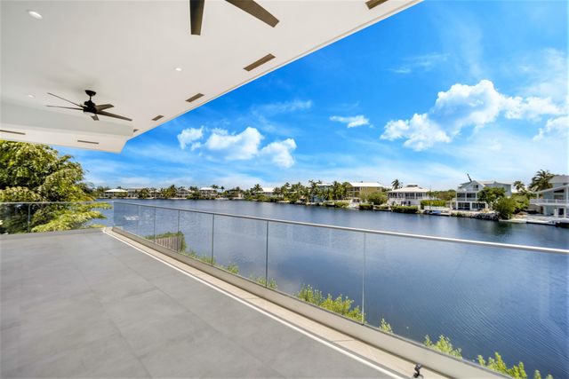 N 38 Bounty Lane, Key Largo, FL 33037