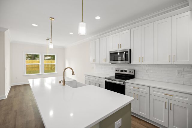 72 Owen Street, Niceville, FL 32578