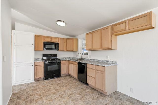 4501 S Puerto Verde Drive, Fort Mohave, AZ 86426