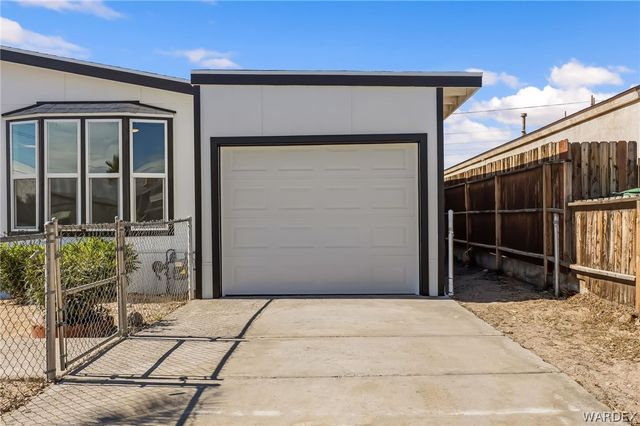 4501 S Puerto Verde Drive, Fort Mohave, AZ 86426