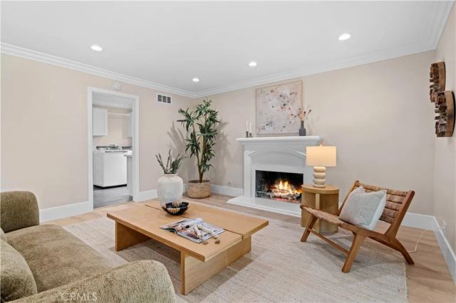 14822 Foxcroft, Tustin, CA 92780