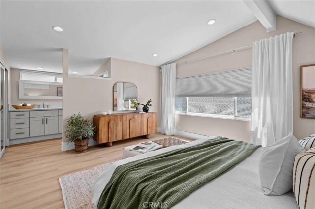 14822 Foxcroft, Tustin, CA 92780