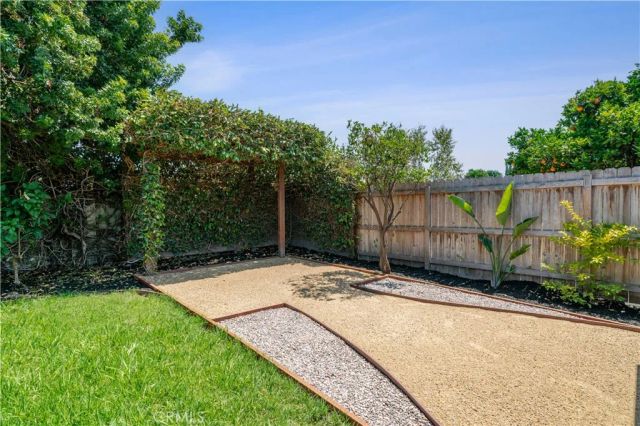 14822 Foxcroft, Tustin, CA 92780