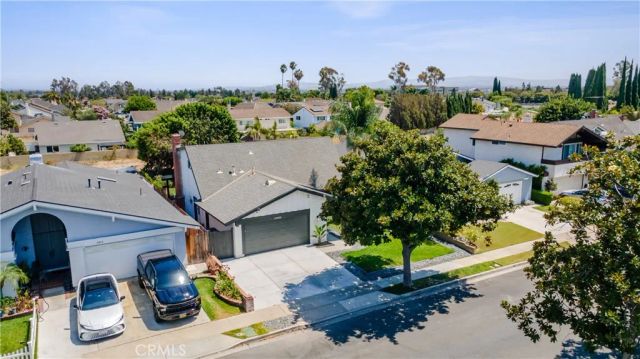 14822 Foxcroft, Tustin, CA 92780