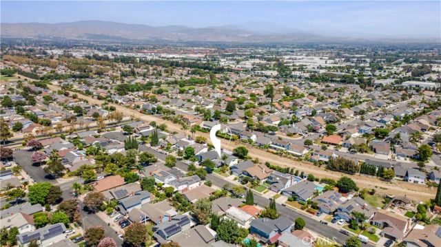 14822 Foxcroft, Tustin, CA 92780