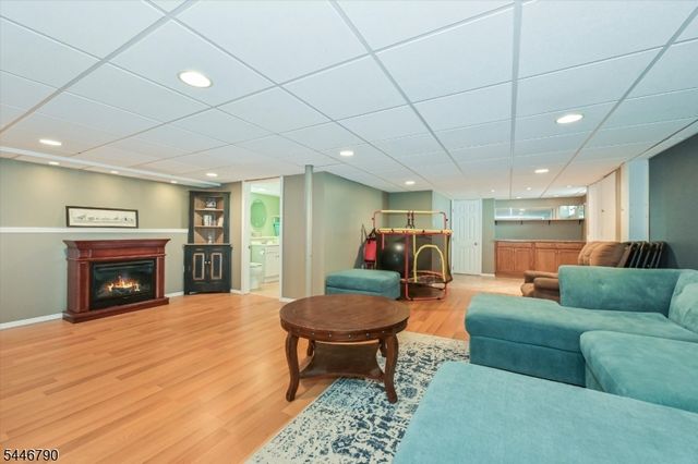 92 Carey Ave, Butler Boro, NJ 07405