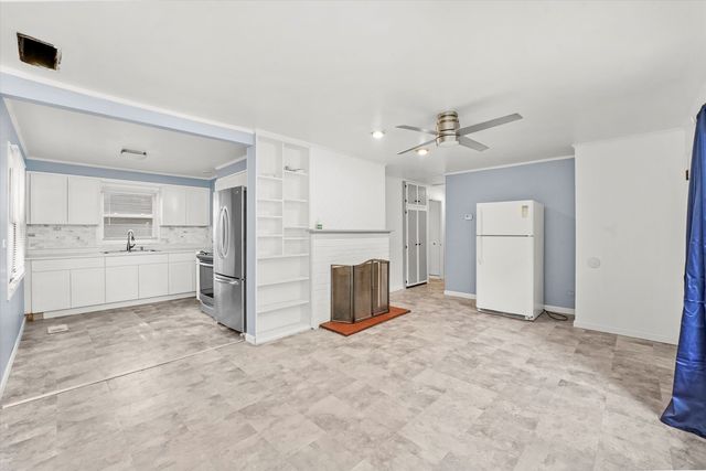 300 Meota Street, Park Forest, IL 60466