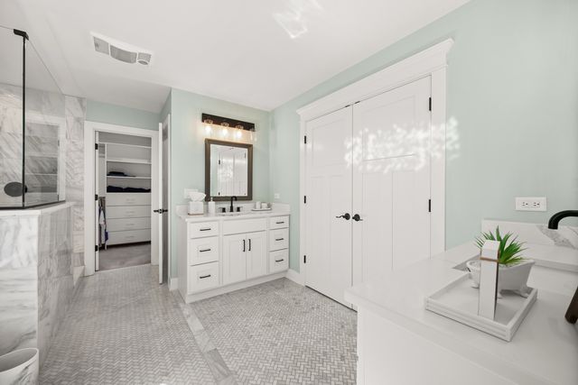 210 Whittemore Drive, Sycamore, IL 60178