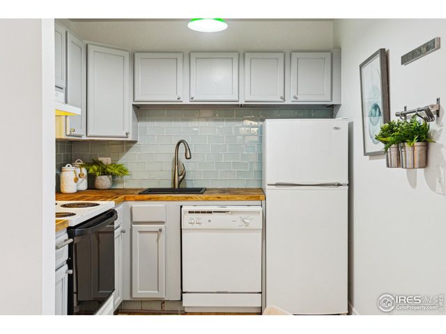 860 W Moorhead Cir 2K, Boulder, CO 80305