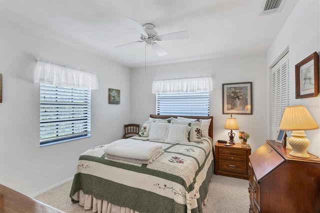 504 PINE HOLLOW CIRCLE 504, Englewood, FL 34223