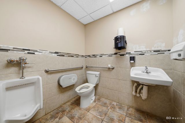 5240 159th Street 1B, Oak Forest, IL 60452