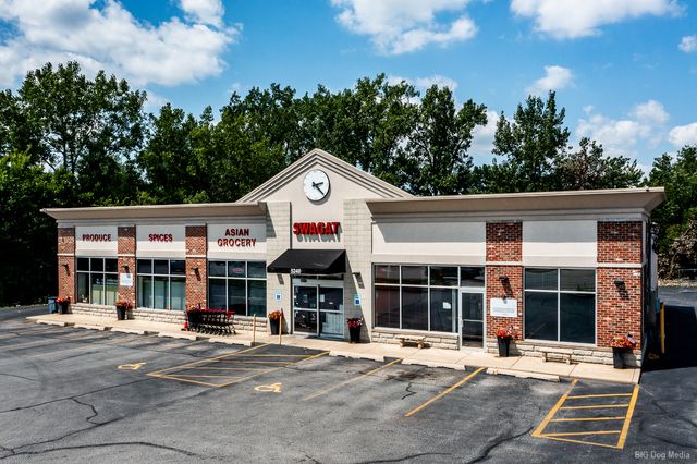 5240 159th Street 1B, Oak Forest, IL 60452