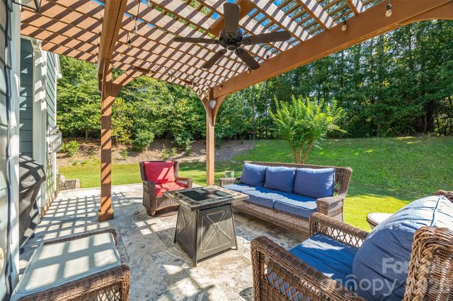 660 Brookhaven Drive, Fort Mill, SC 29708