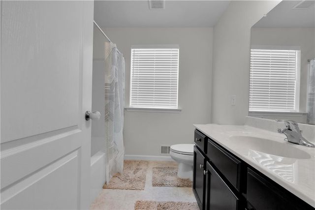 4606 Woodbrush Way, Upper Macungie Twp, PA 18104