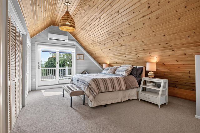 284 Marina Drive, St. Joseph, MI 49085