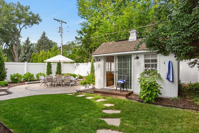 284 Marina Drive, St. Joseph, MI 49085