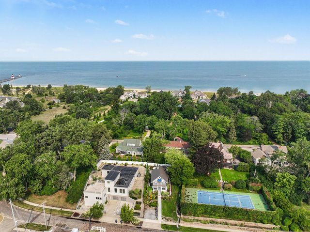 284 Marina Drive, St. Joseph, MI 49085