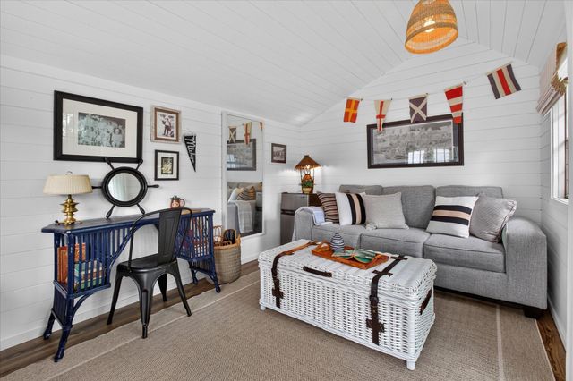 284 Marina Drive, St. Joseph, MI 49085